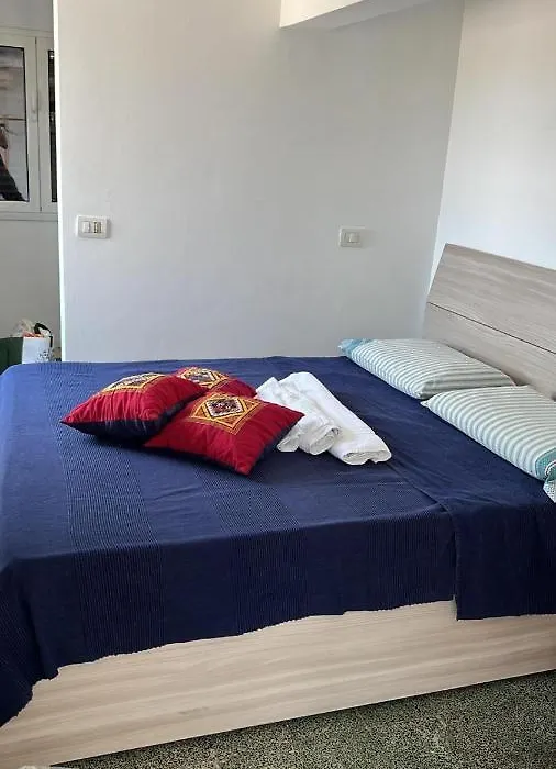 Appartamento con ampio Terrazzo-1