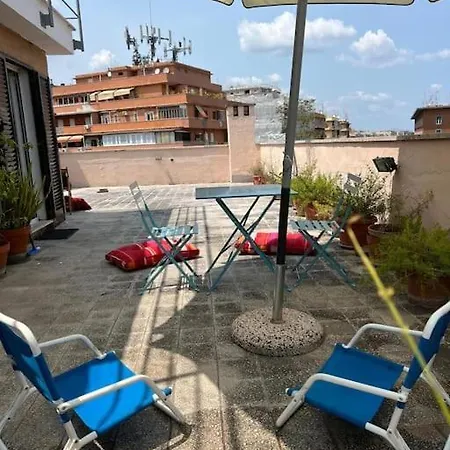 Appartamento con ampio Terrazzo-3